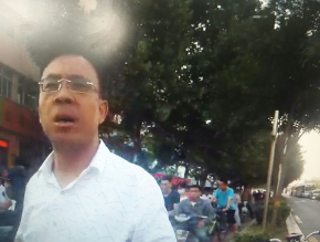 當(dāng)事人姜耀軍辱罵執(zhí)法民警。
